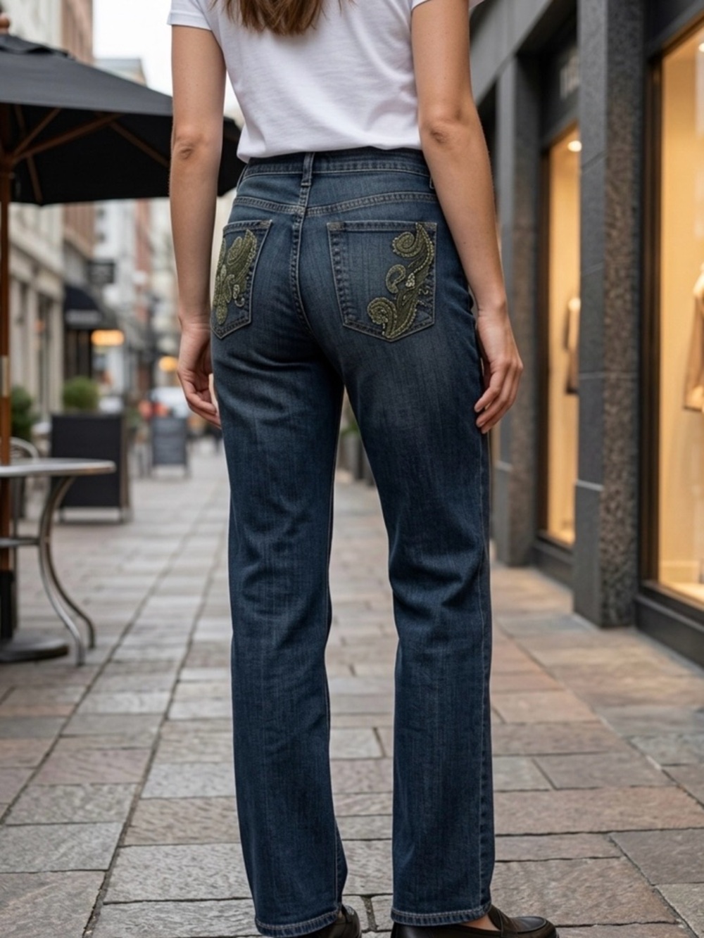 ✨HOST PICK✨✅Chico’s Platinum Jeans
